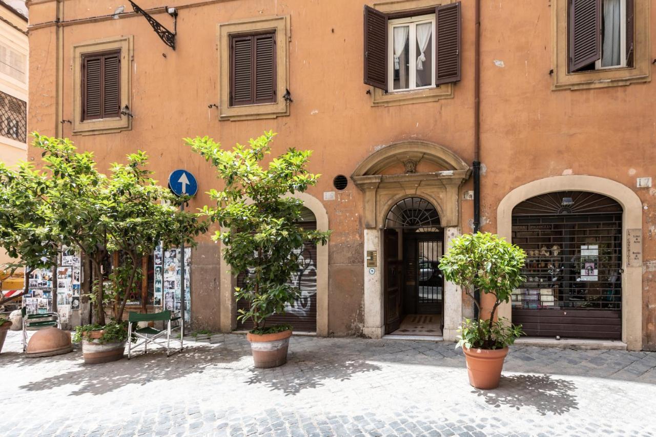 Appartamento Spectacularly Bright, By Piazza Navona And The Pantheon - A/C, Wifi, Elevator Roma Esterno foto
