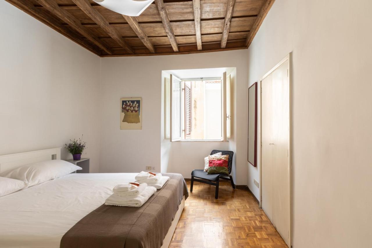 Appartamento Spectacularly Bright, By Piazza Navona And The Pantheon - A/C, Wifi, Elevator Roma Esterno foto