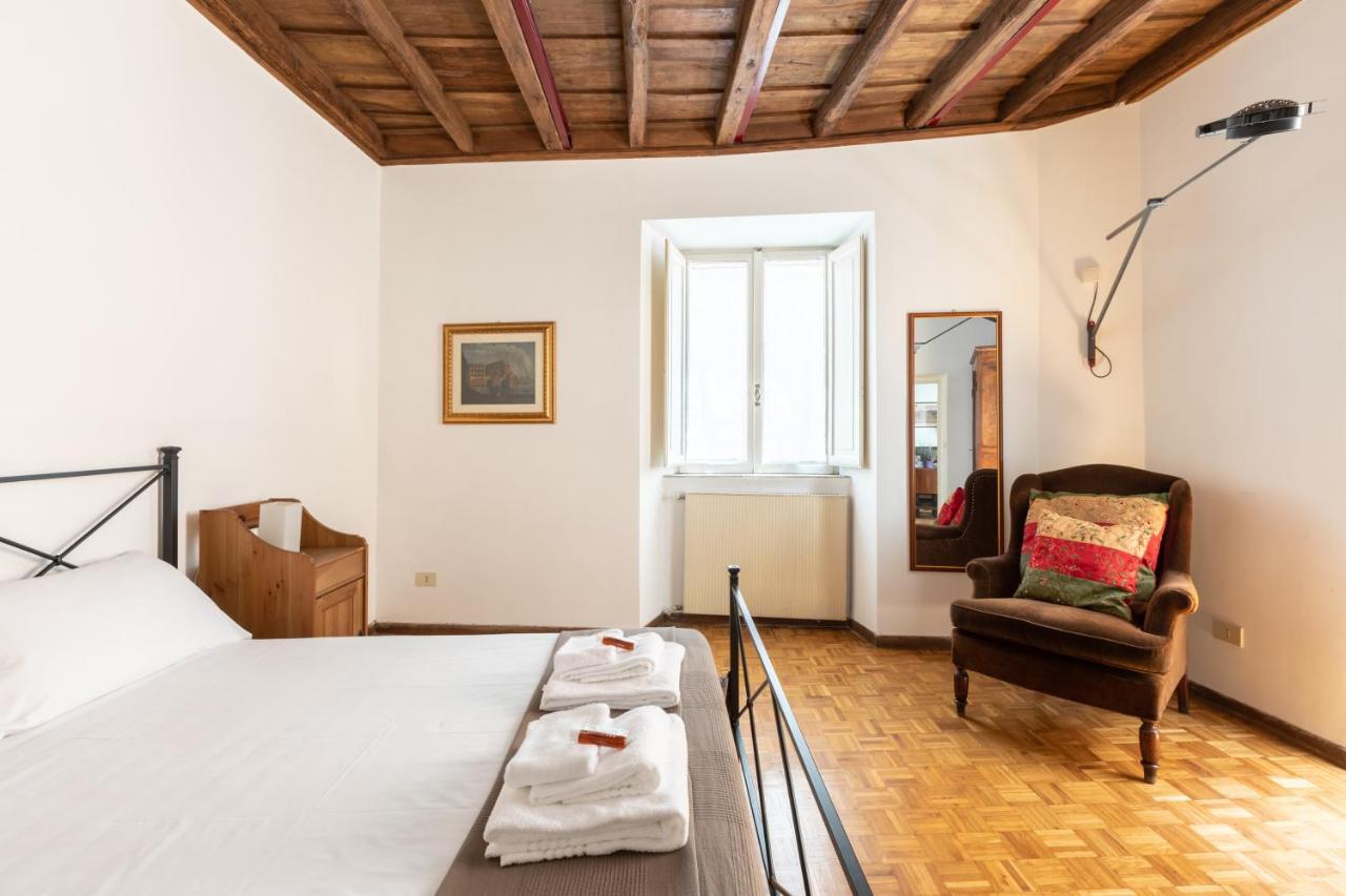 Appartamento Spectacularly Bright, By Piazza Navona And The Pantheon - A/C, Wifi, Elevator Roma Esterno foto